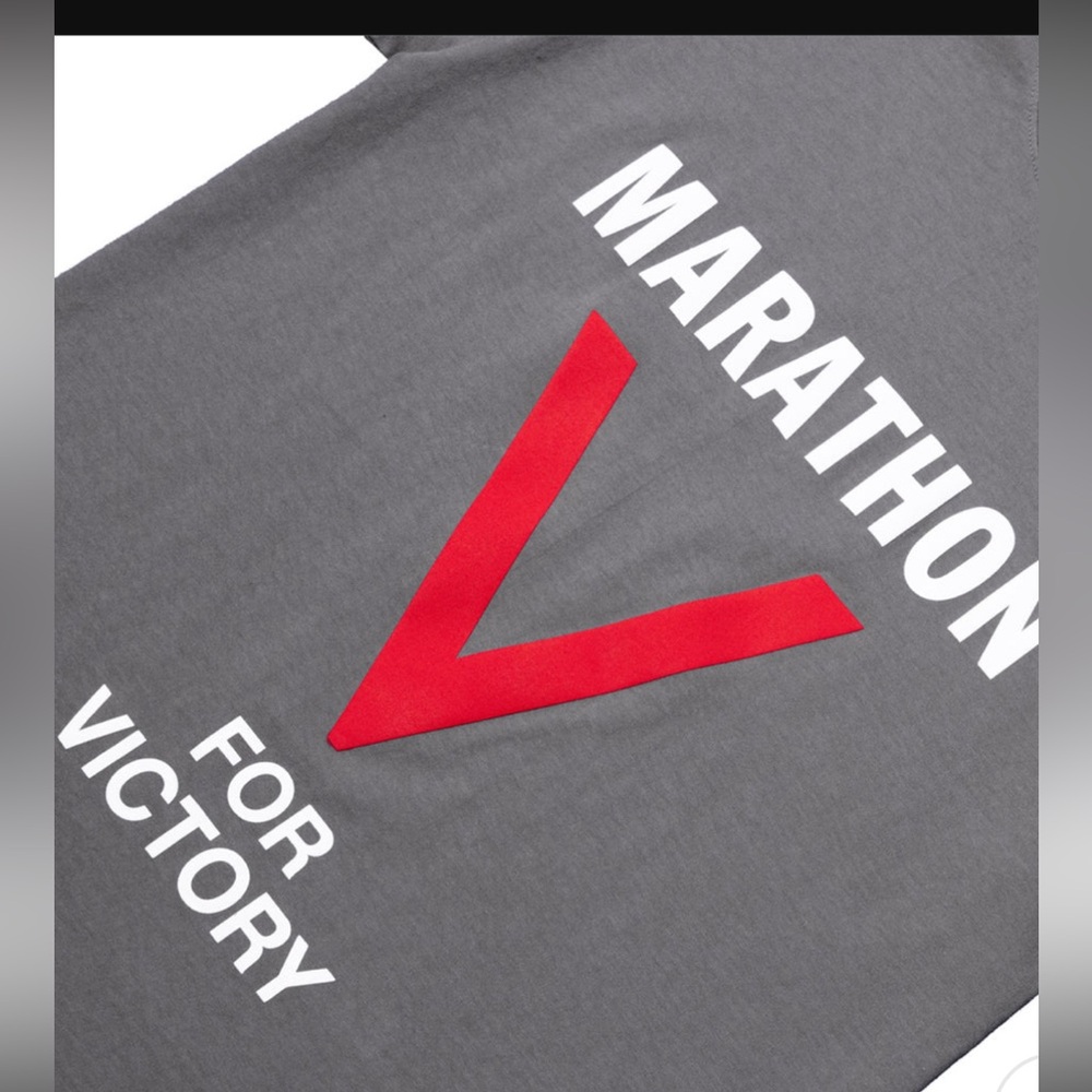 NWOT The Marathon Clothing Gray and Red Victory Tee 100% cotton large - Picture 2 of 4